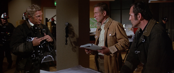 Decorado e iluminación anamórfica en The Towering Inferno