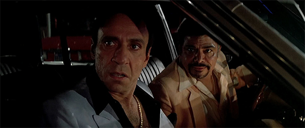 Iluminación de la mansión de Tony Montana en Scarface