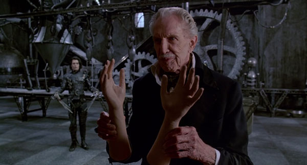 Vincent Price como el inventor en Edward Scissorhands