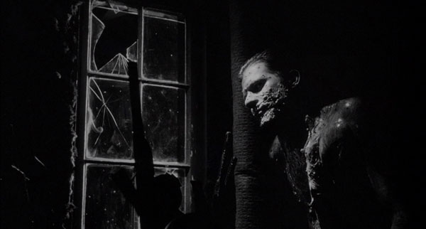 Contraste y luz dirigida en una escena de Eraserhead