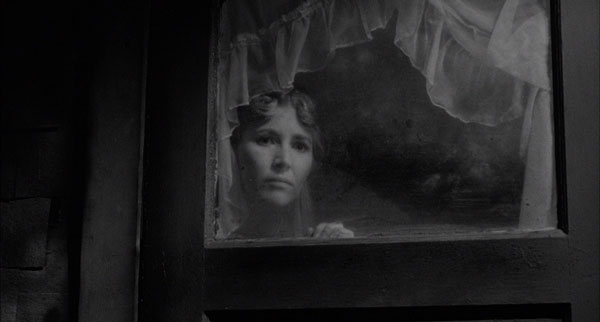 Iluminación expresionista en blanco y negro de Eraserhead