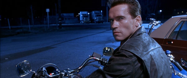 Arnold Schwarzenegger como el T-800 en Terminator 2