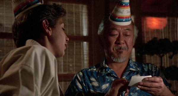 Fotografía luminosa de James Crabe en The Karate Kid