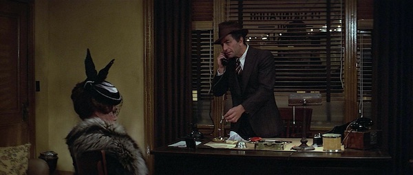 Peter Falk en The Cheap Detective