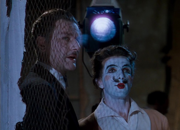 Iluminación teatral y color en The Red Shoes