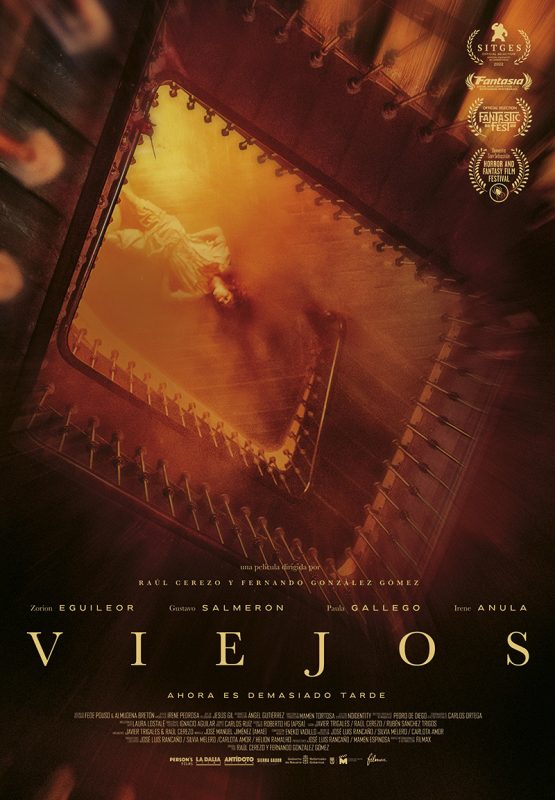 Viejos cinematography by Ignacio Aguilar, directed by Raúl Cerezo and Fernando González Gómez