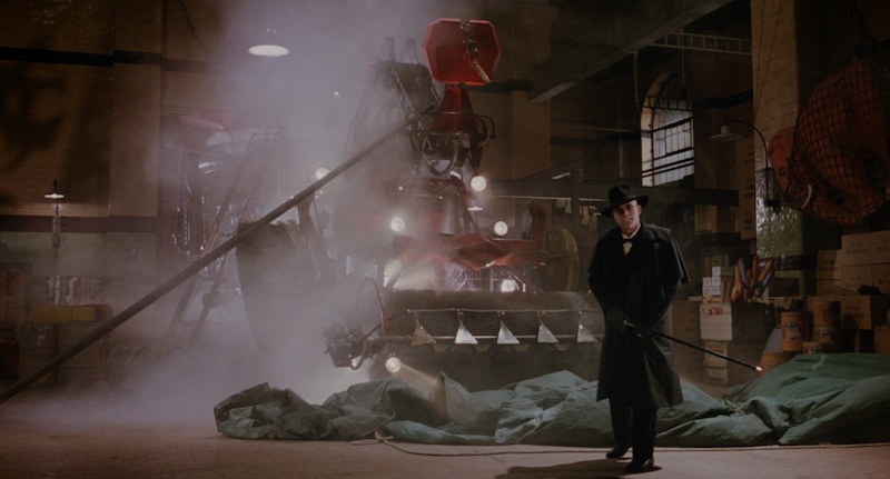 Who Framed Roger Rabbit escena industrial con humo luz dura y contraste noir en fotografía de Dean Cundey