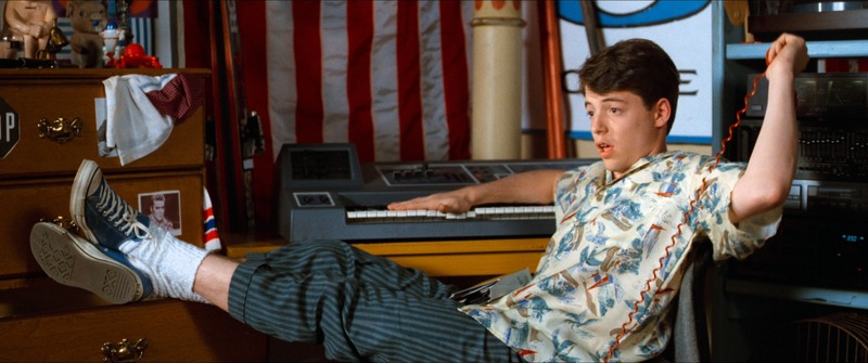 Ferris Bueller’s Day Off fotografía de Tak Fujimoto con Matthew Broderick como Ferris Bueller en su habitación