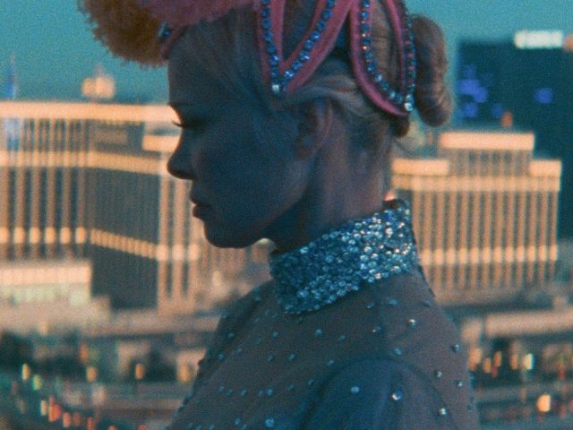 The Last Showgirl (2024) – Fotografía de Autumn Durald Arkapaw